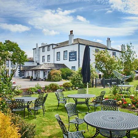 Trout Hotel Кокермут Экстерьер фото