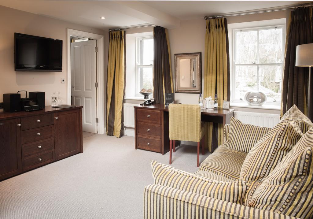 Trout Hotel Кокермут Экстерьер фото