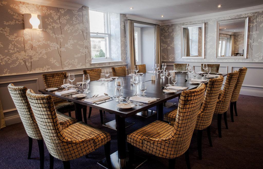 Trout Hotel Кокермут Экстерьер фото