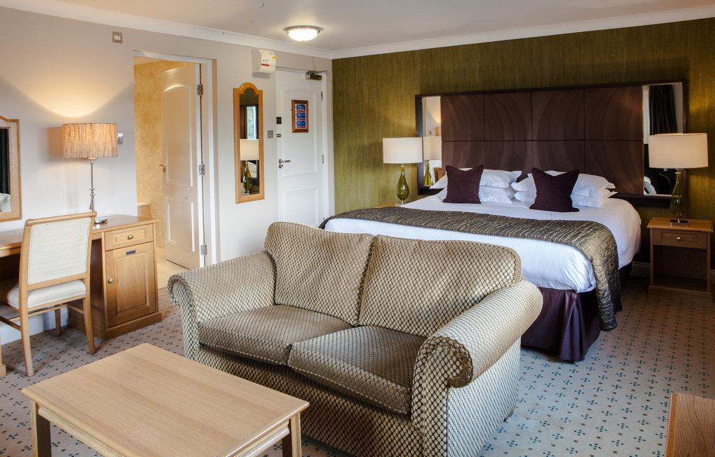 Trout Hotel Кокермут Экстерьер фото