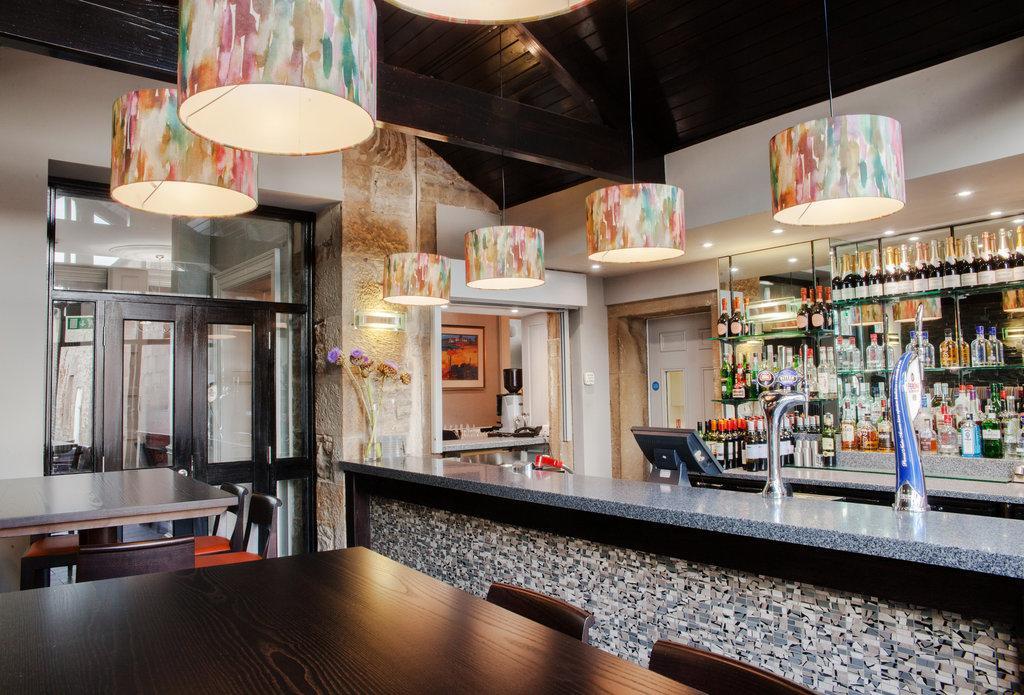 Trout Hotel Кокермут Экстерьер фото