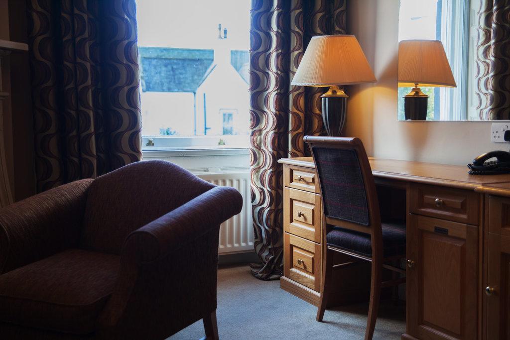 Trout Hotel Кокермут Экстерьер фото