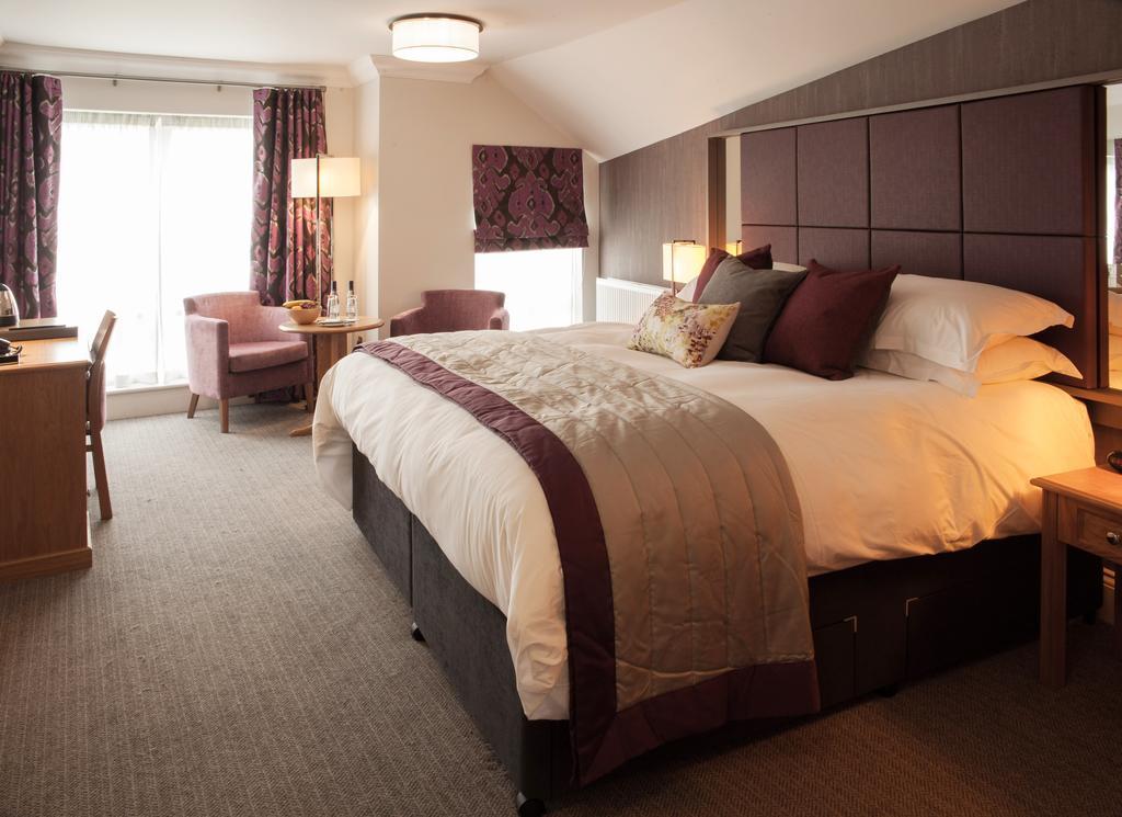 Trout Hotel Кокермут Экстерьер фото